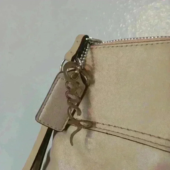 Coach Laura Signature Taupe Large Leather Tote Shoulder Bag - Picture 11 of 16